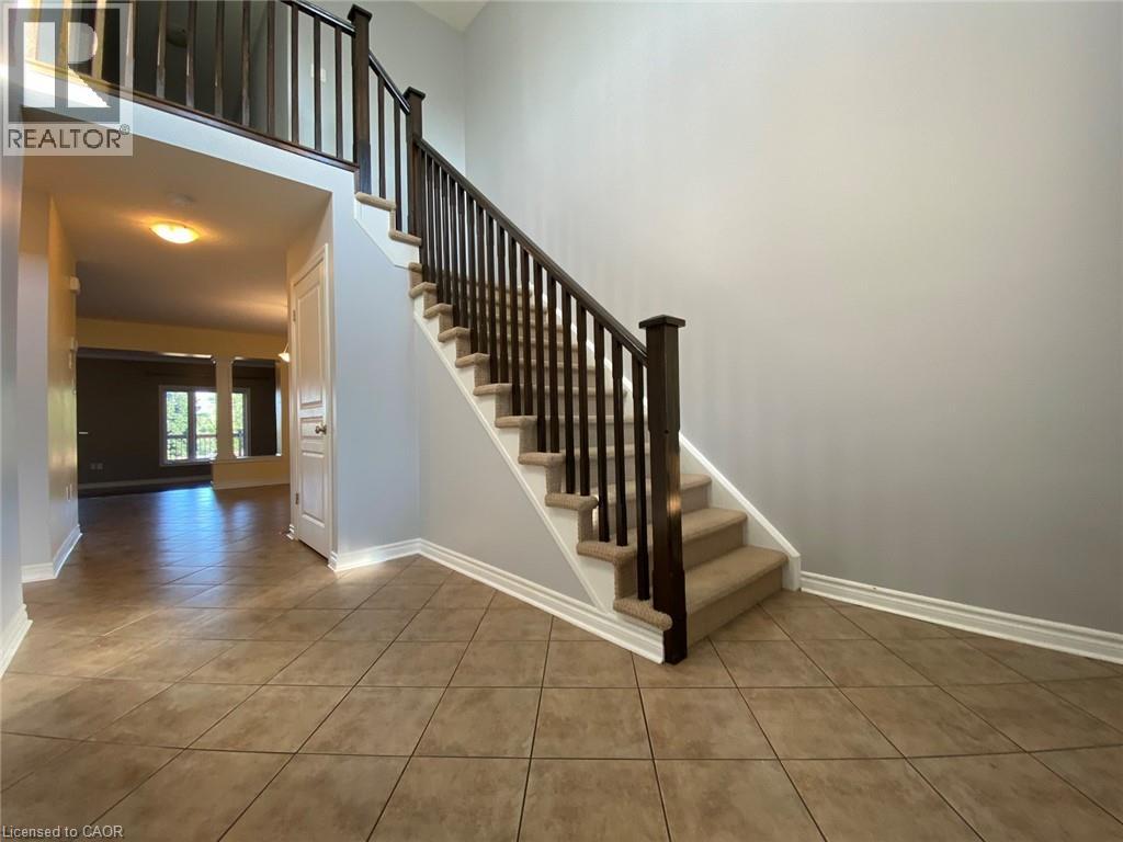 609 Isaiah Crescent, Kitchener, Ontario  N2E 0E6 - Photo 2 - 40810314