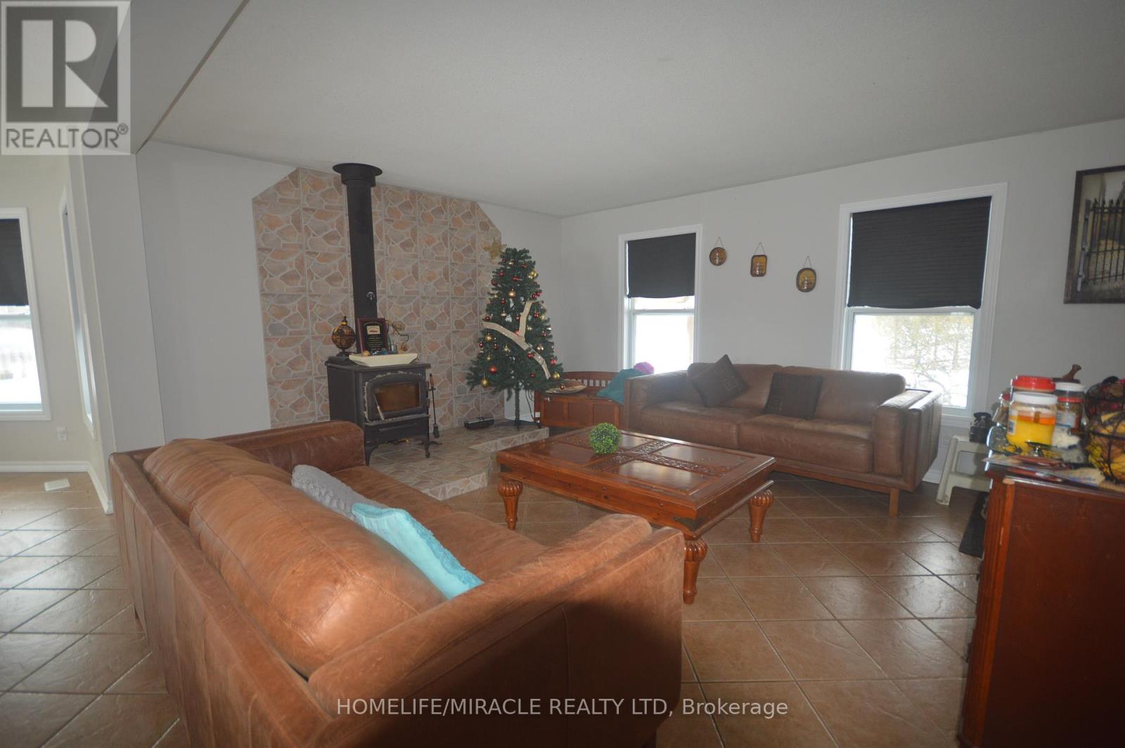 682093 260 Side Road, Melancthon, Ontario  L9V 2M9 - Photo 10 - X12854202