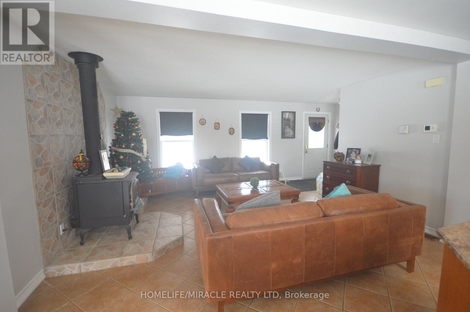 682093 260 Side Road, Melancthon, Ontario  L9V 2M9 - Photo 9 - X12854202