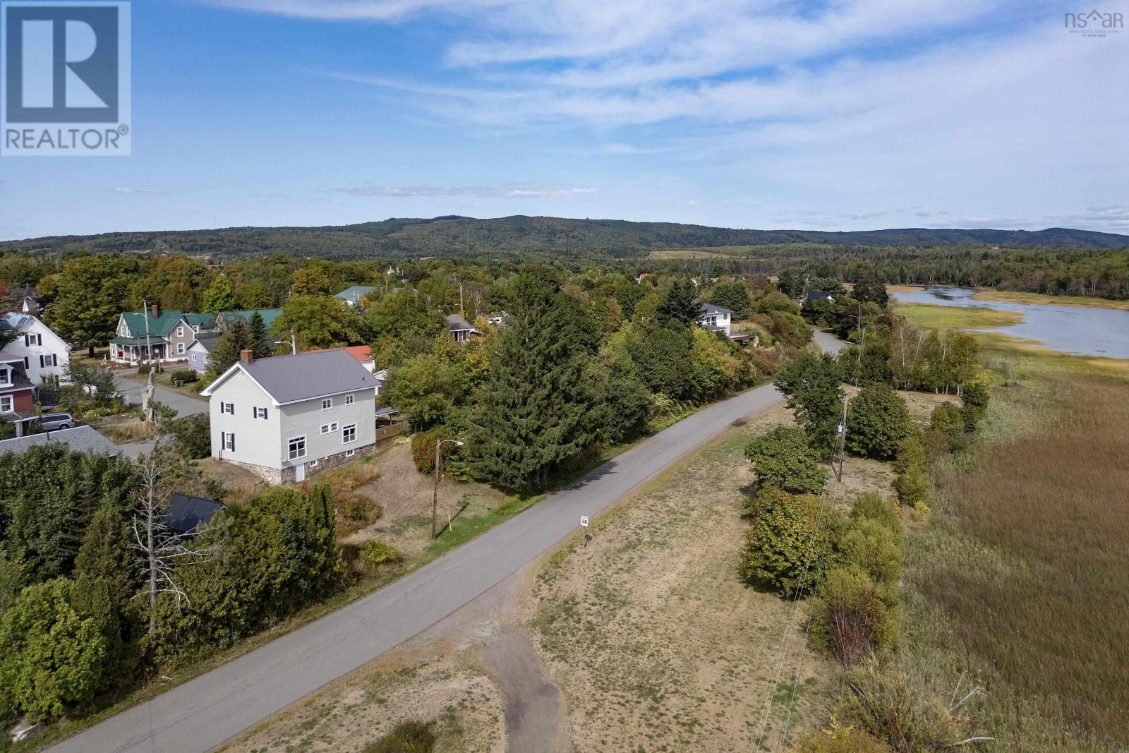 100 Spring Street, Parrsboro, Nova Scotia B0M 1S0 - Photo 4 - 202522976