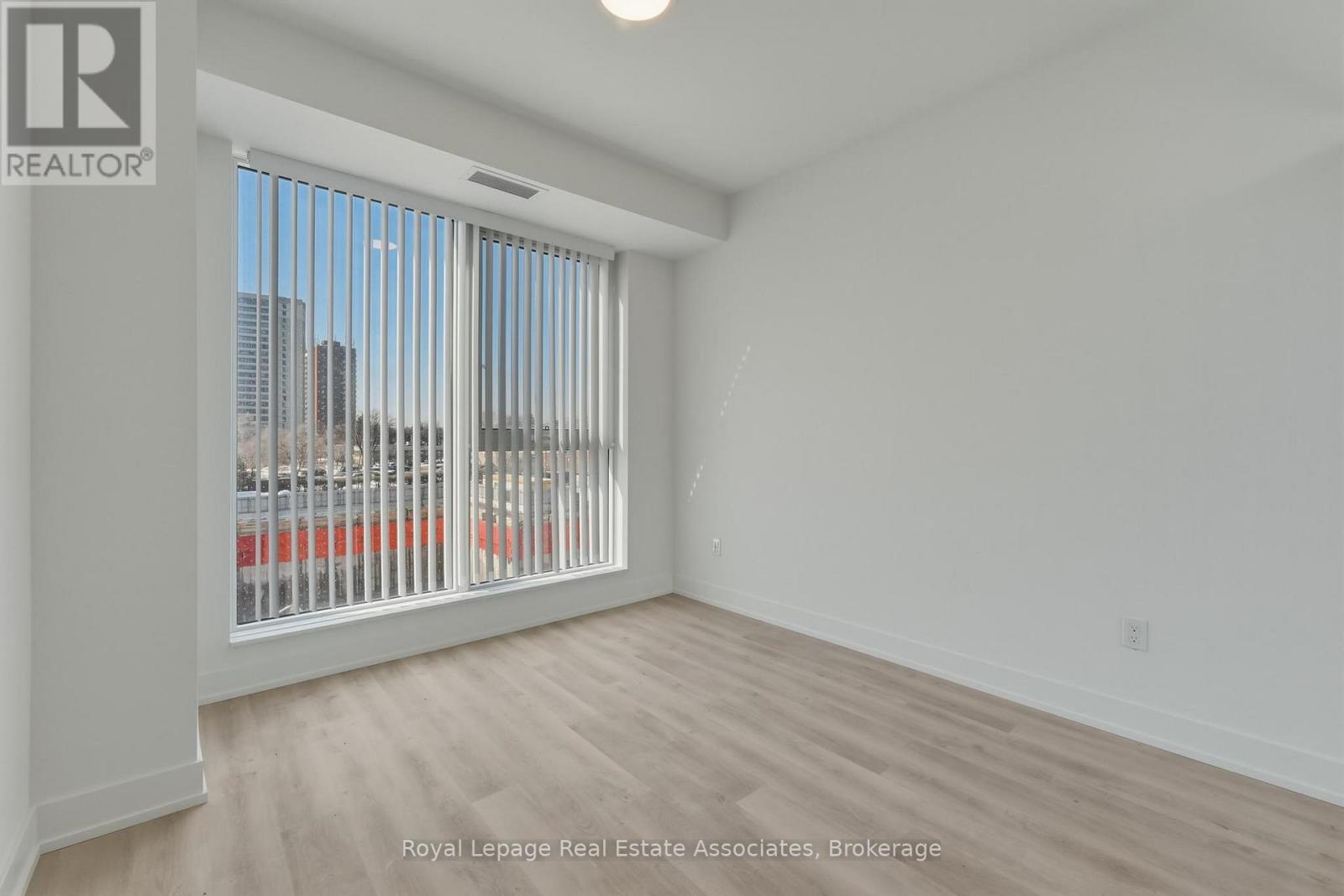 417 - 25 Cordova Avenue, Toronto (Islington-City Centre West), Ontario  M9A 0E5 - Photo 13 - W12855762