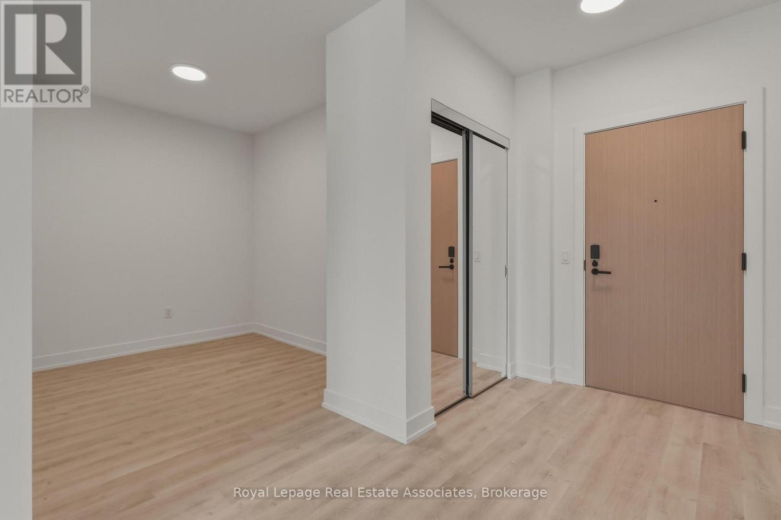 417 - 25 Cordova Avenue, Toronto (Islington-City Centre West), Ontario  M9A 0E5 - Photo 6 - W12855762