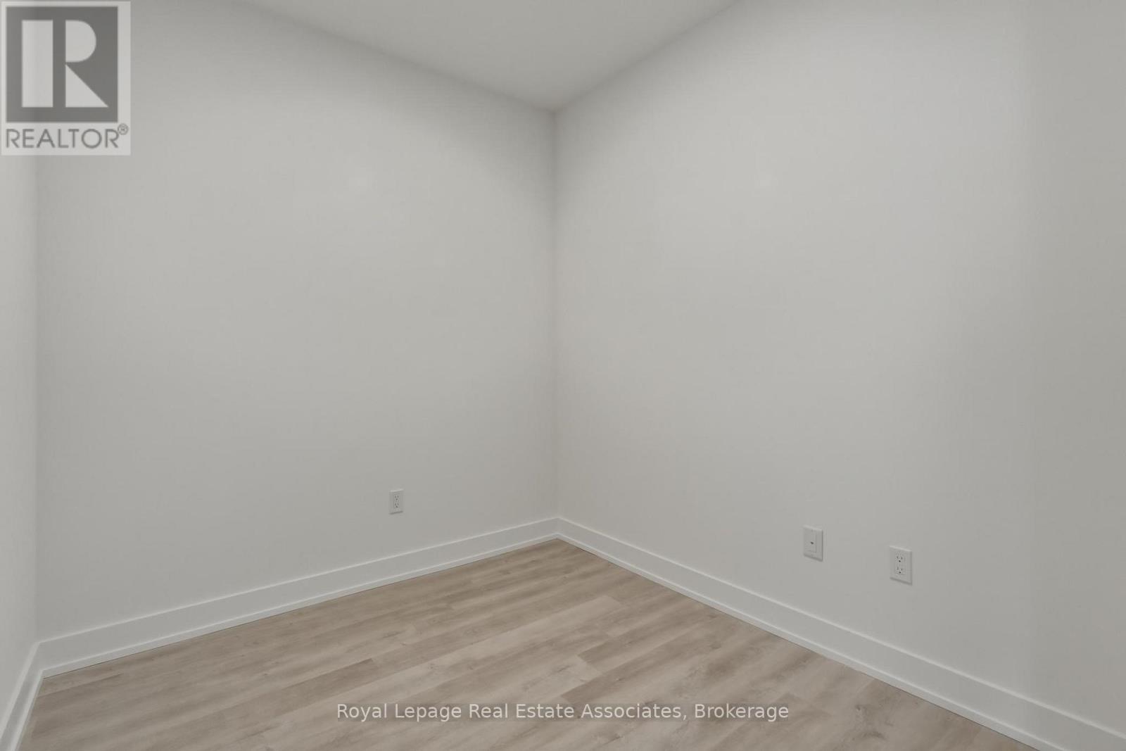 417 - 25 Cordova Avenue, Toronto (Islington-City Centre West), Ontario  M9A 0E5 - Photo 7 - W12855762