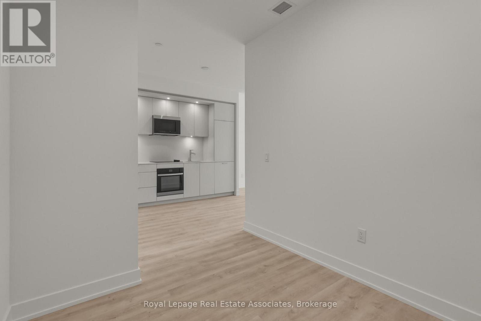 417 - 25 Cordova Avenue, Toronto (Islington-City Centre West), Ontario  M9A 0E5 - Photo 8 - W12855762