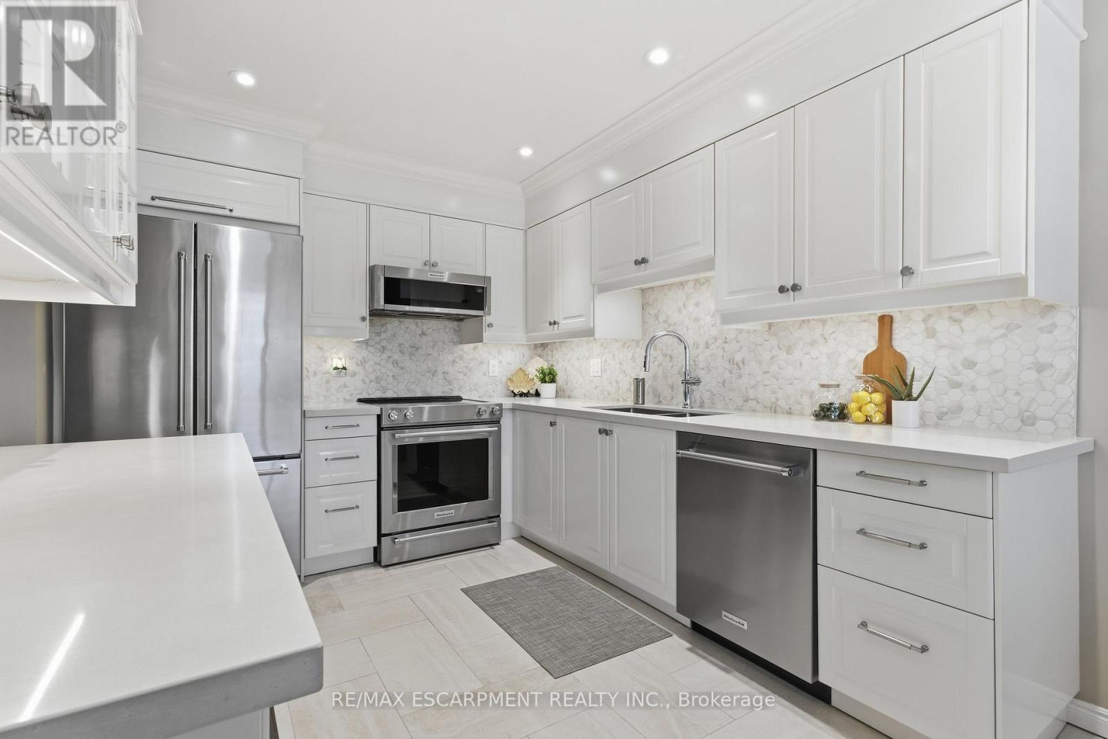 19 - 1205 Lamb's Court, Burlington (Brant), Ontario  L7S 2G6 - Photo 22 - W12855764