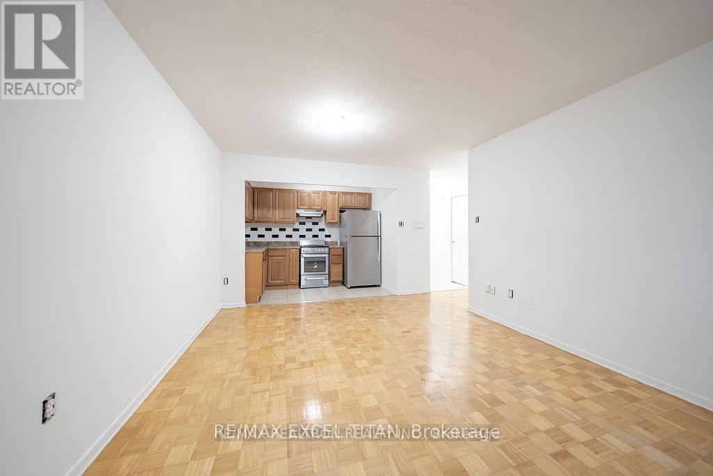 307 - 2255 Weston Road, Toronto (Weston), Ontario  M9N 1Y5 - Photo 4 - W12855768