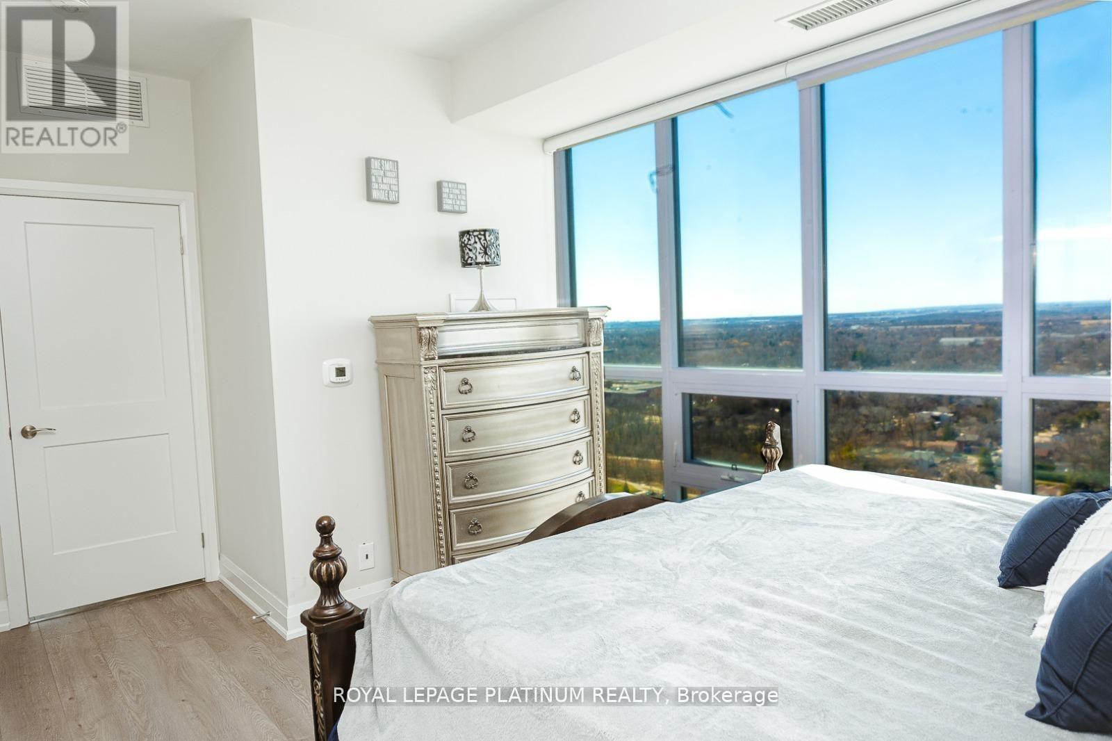 2305 - 15 Lynch Street, Brampton (Queen Street Corridor), Ontario  L6W 0C7 - Photo 11 - W12855812