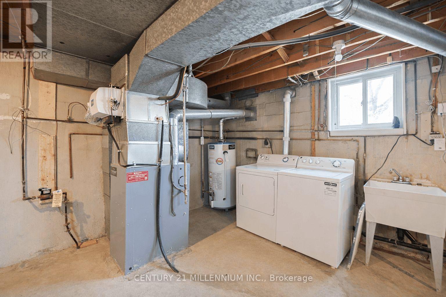 94 Norfield Crescent, Toronto (Elms-Old Rexdale), Ontario  M9W 1Y1 - Photo 24 - W12855828