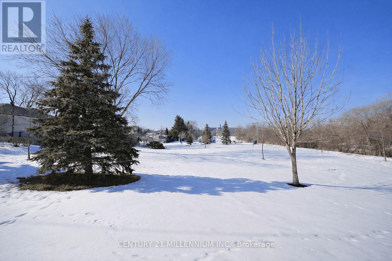 94 Norfield Crescent, Toronto (Elms-Old Rexdale), Ontario  M9W 1Y1 - Photo 30 - W12855828