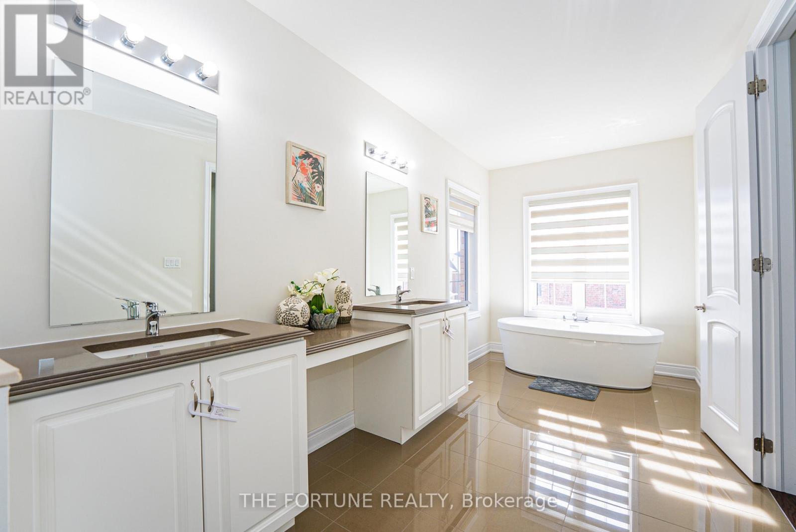 21 Lyle Way N, Brampton (Northwest Brampton), Ontario  L6X 5P8 - Photo 26 - W12855860