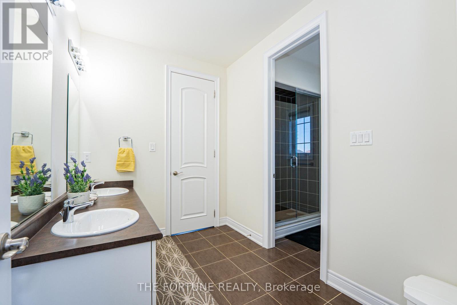 21 Lyle Way N, Brampton (Northwest Brampton), Ontario  L6X 5P8 - Photo 34 - W12855860