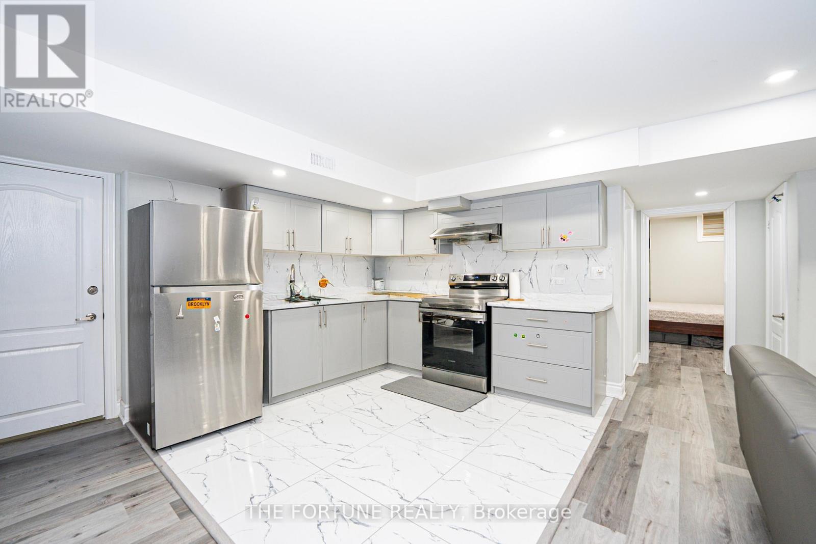 21 Lyle Way N, Brampton (Northwest Brampton), Ontario  L6X 5P8 - Photo 39 - W12855860