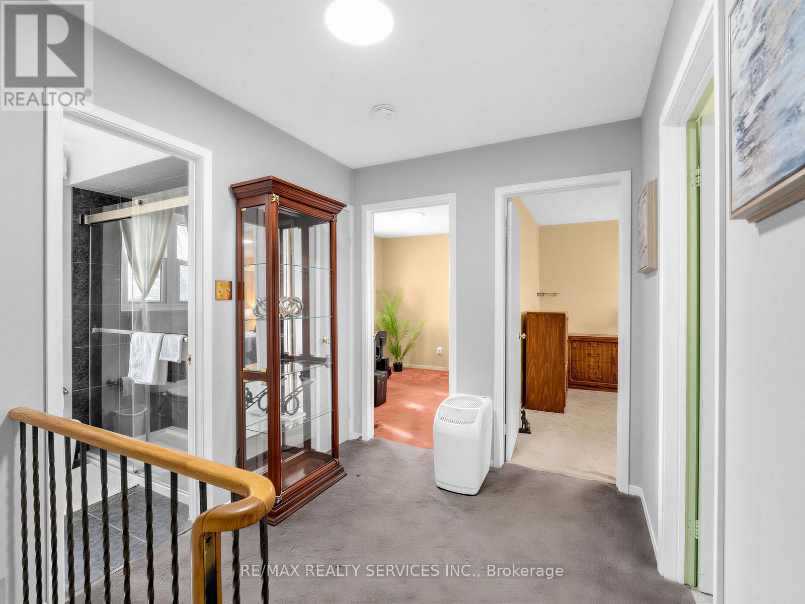 32 Helios Place, Brampton (Heart Lake West), Ontario  L6Z 2B2 - Photo 20 - W12855880