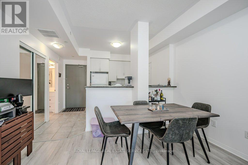 101 - 3055 Thomas Street, Mississauga (Churchill Meadows), Ontario  L5M 0M4 - Photo 15 - W12855892