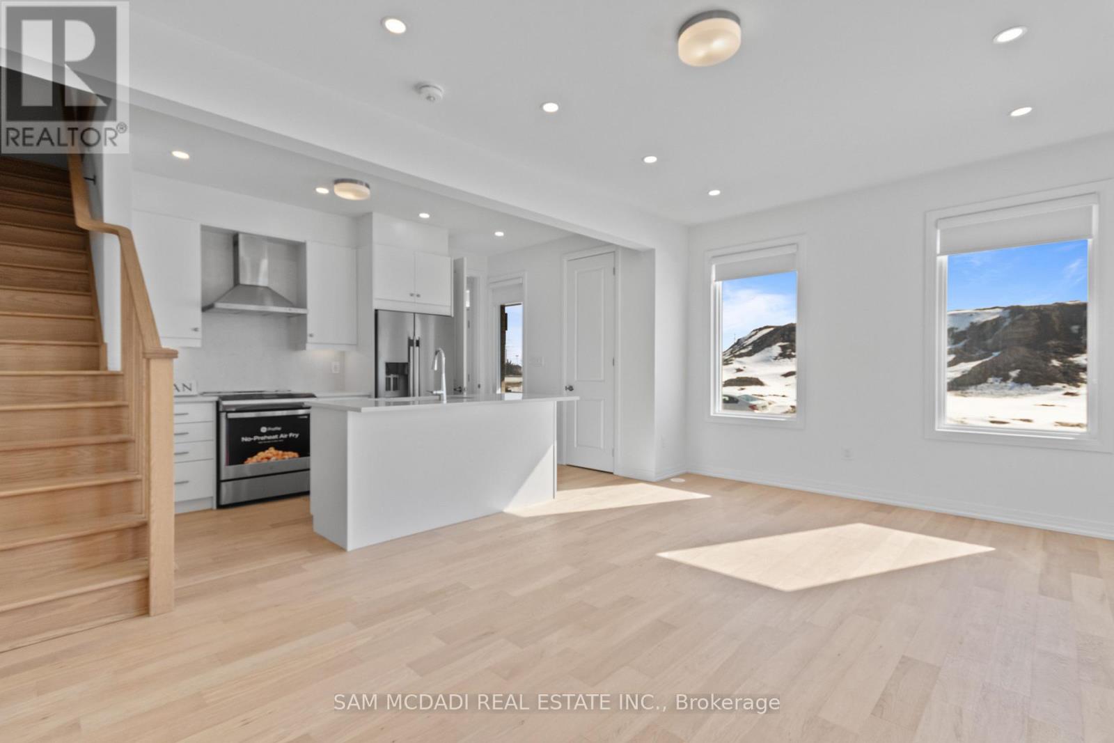 UPPER - 4 TIMBER FALLS DRIVE, Brampton, Ontario