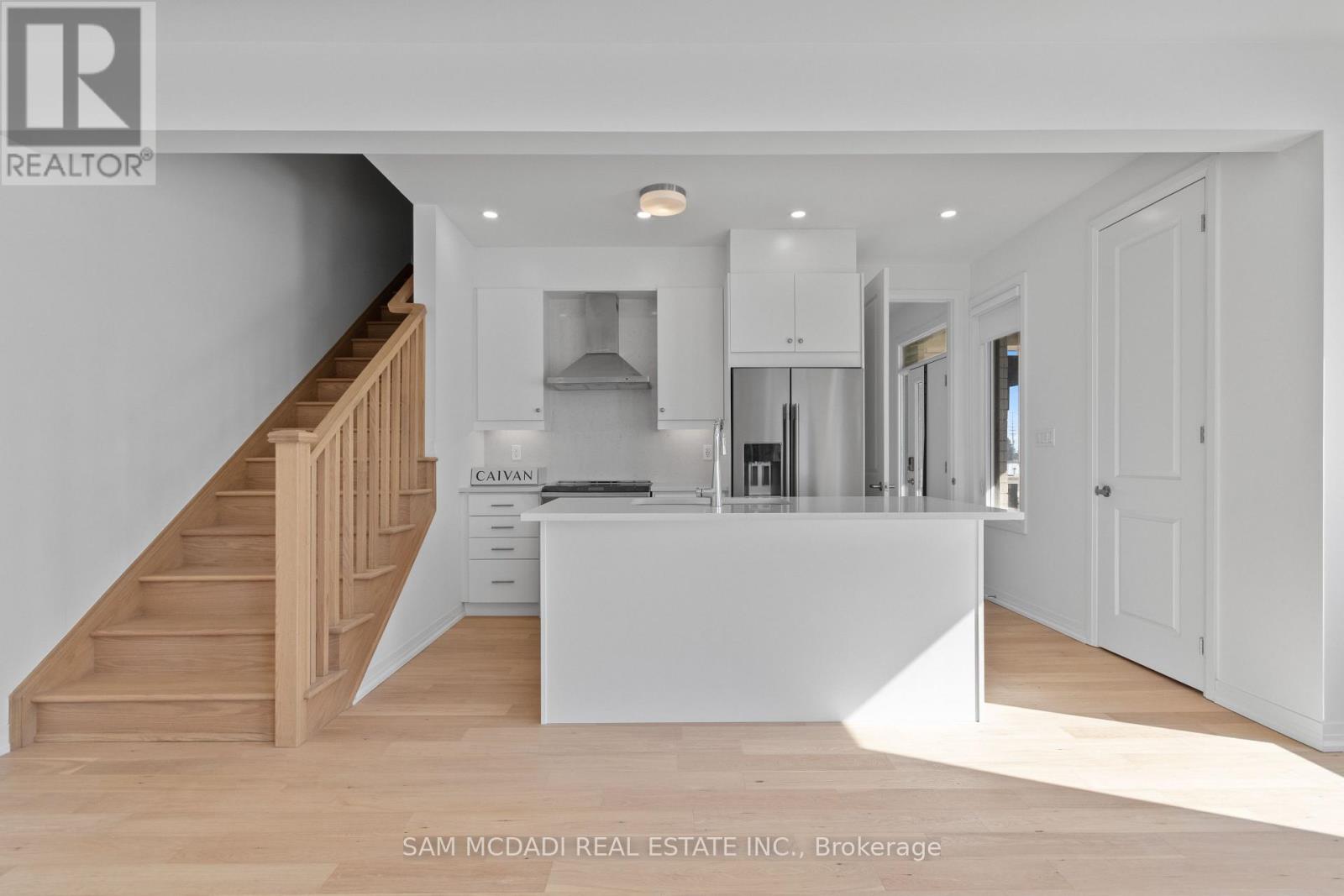 Upper - 4 Timber Falls Drive, Brampton, Ontario  L7A 5L9 - Photo 6 - W12855902