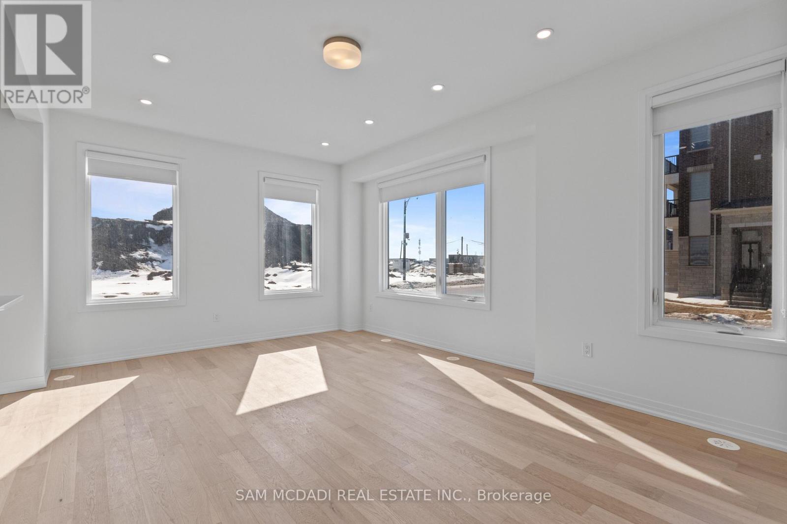 Upper - 4 Timber Falls Drive, Brampton, Ontario  L7A 5L9 - Photo 7 - W12855902