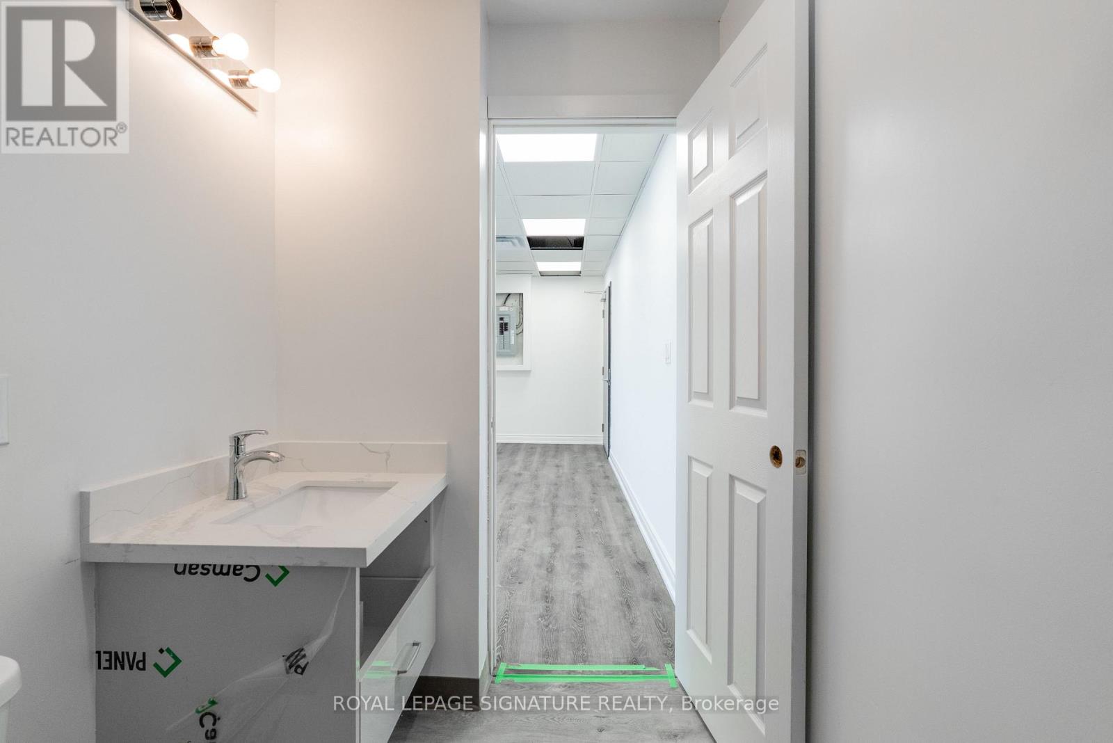 224 - 600 Dixon Road, Toronto (West Humber-Clairville), Ontario  M9W 1J1 - Photo 13 - W12855922