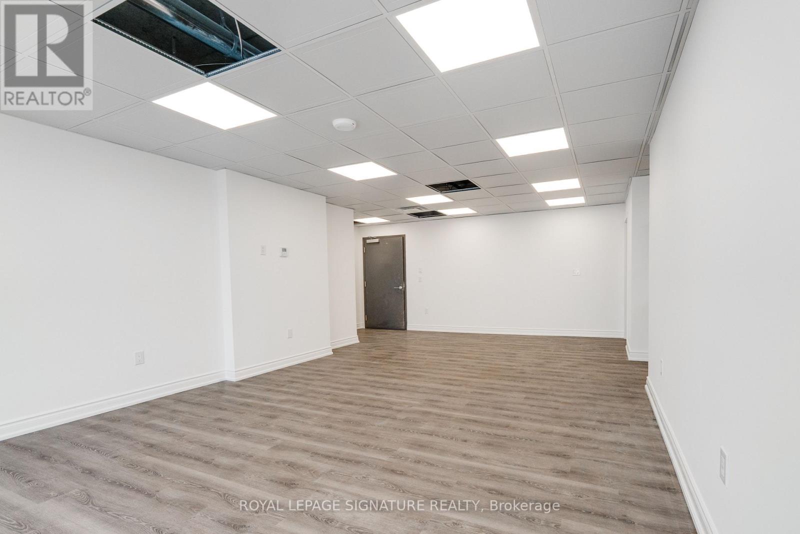 224 - 600 Dixon Road, Toronto (West Humber-Clairville), Ontario  M9W 1J1 - Photo 7 - W12855922