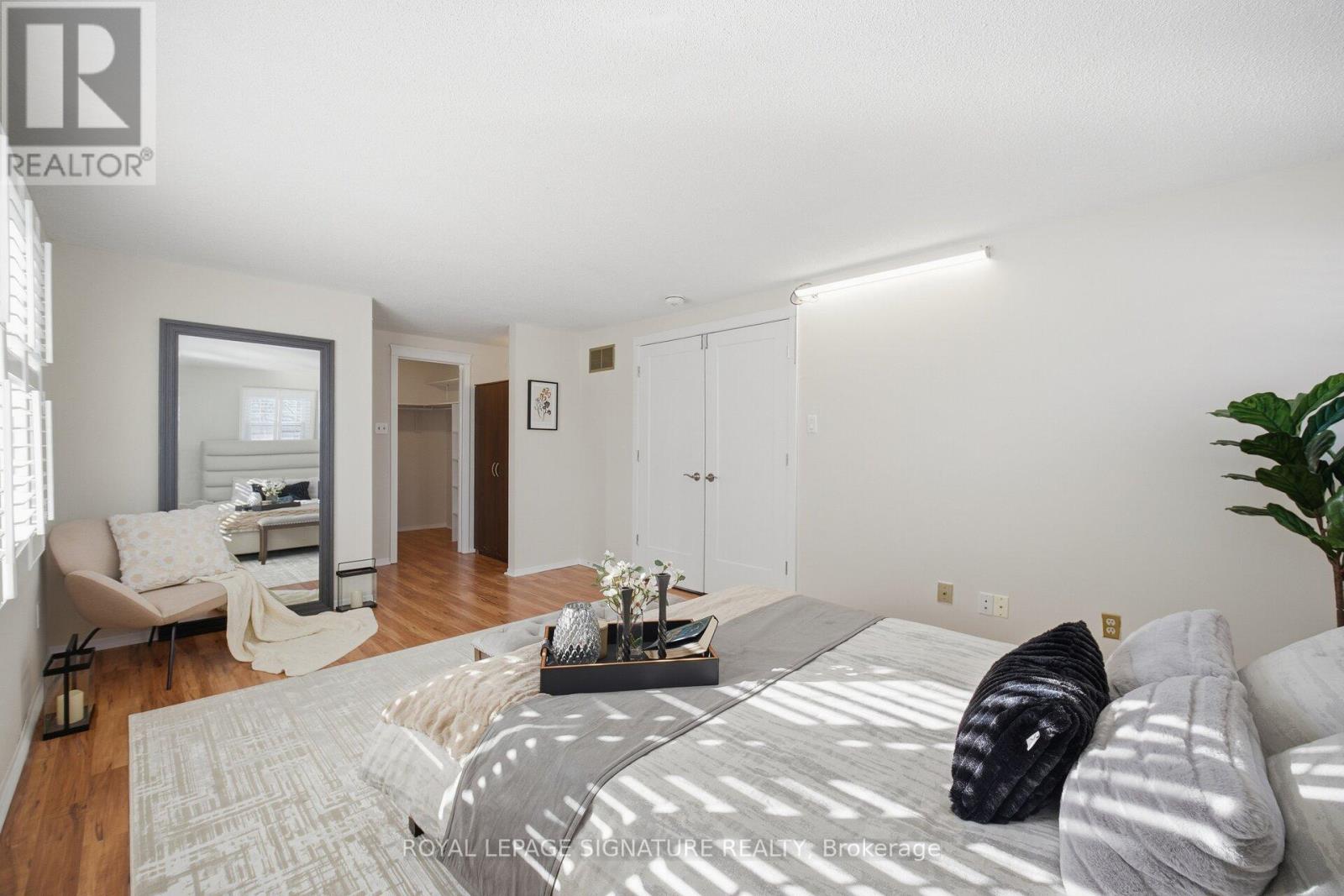 6326 Millers Grove, Mississauga, Ontario  L5N 3H7 - Photo 20 - W12855926