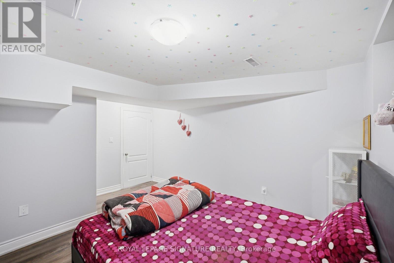 6326 Millers Grove, Mississauga, Ontario  L5N 3H7 - Photo 41 - W12855926