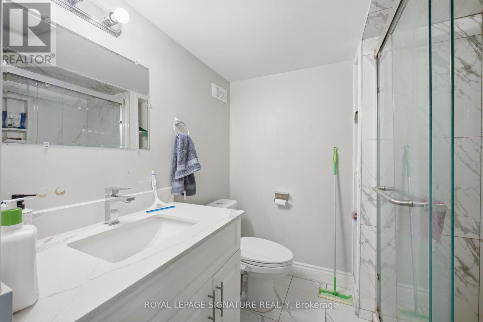 6326 Millers Grove, Mississauga, Ontario  L5N 3H7 - Photo 42 - W12855926