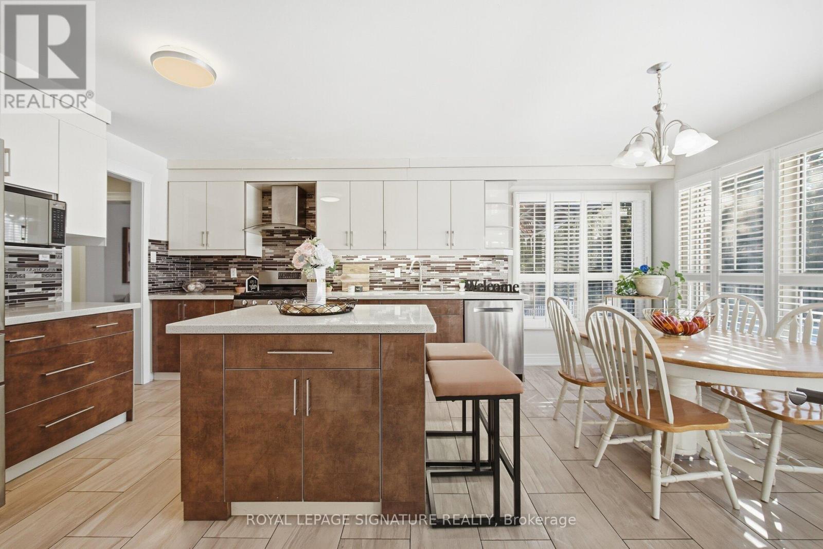 6326 Millers Grove, Mississauga, Ontario  L5N 3H7 - Photo 9 - W12855926