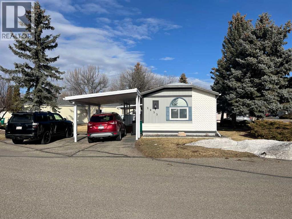2933 31 Avenue S, Lethbridge, Alberta  T1K 6S6 - Photo 1 - A2291093