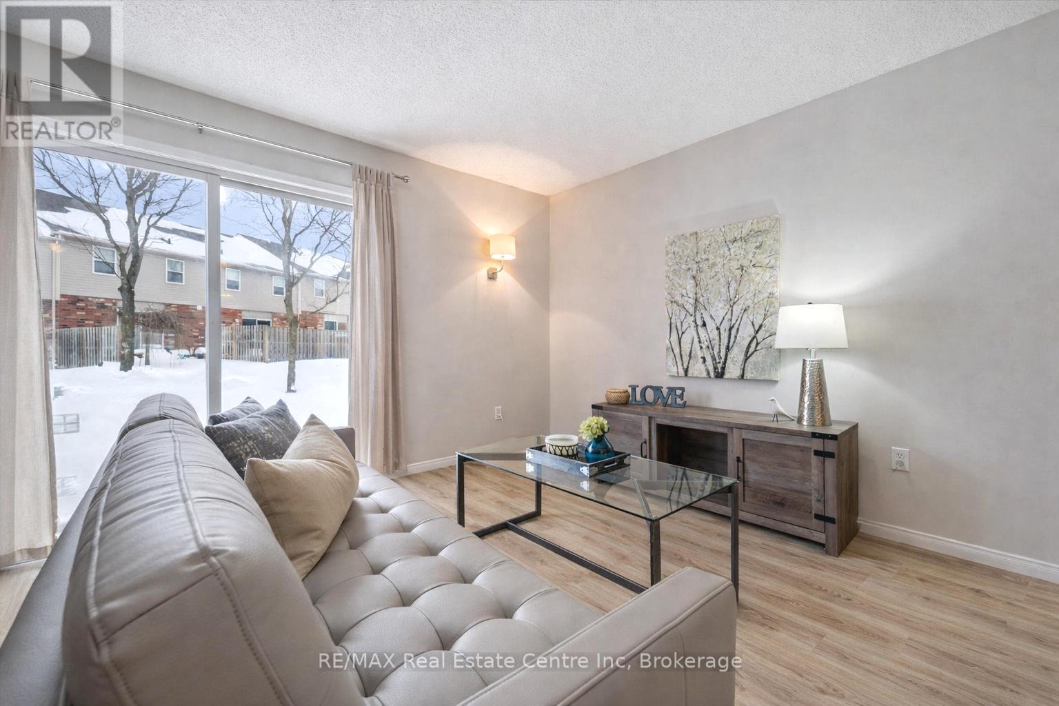 106 - 30 Imperial Road S, Guelph (Willow West/sugarbush/west Acres), Ontario  N1K 1Y1 - Photo 6 - X12788378