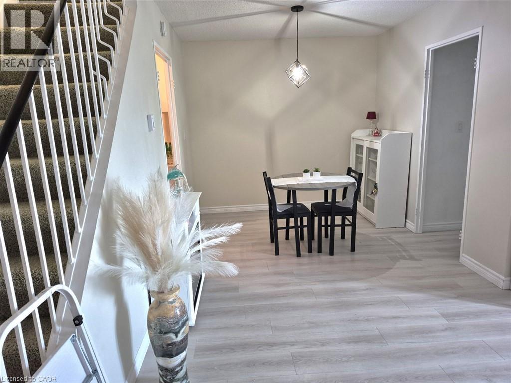 36 Hayhurst Road Unit# 334, Brantford, Ontario  N3R 6Y9 - Photo 10 - 40809820