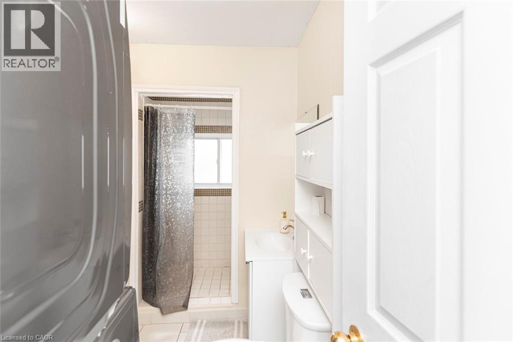 243 Federal Street, Stoney Creek, Ontario  L8E 1P6 - Photo 17 - 40809890