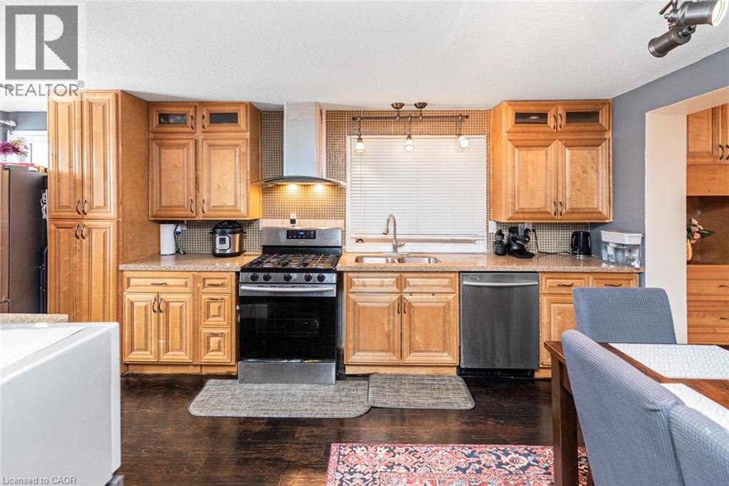 243 Federal Street, Stoney Creek, Ontario  L8E 1P6 - Photo 14 - 40809890