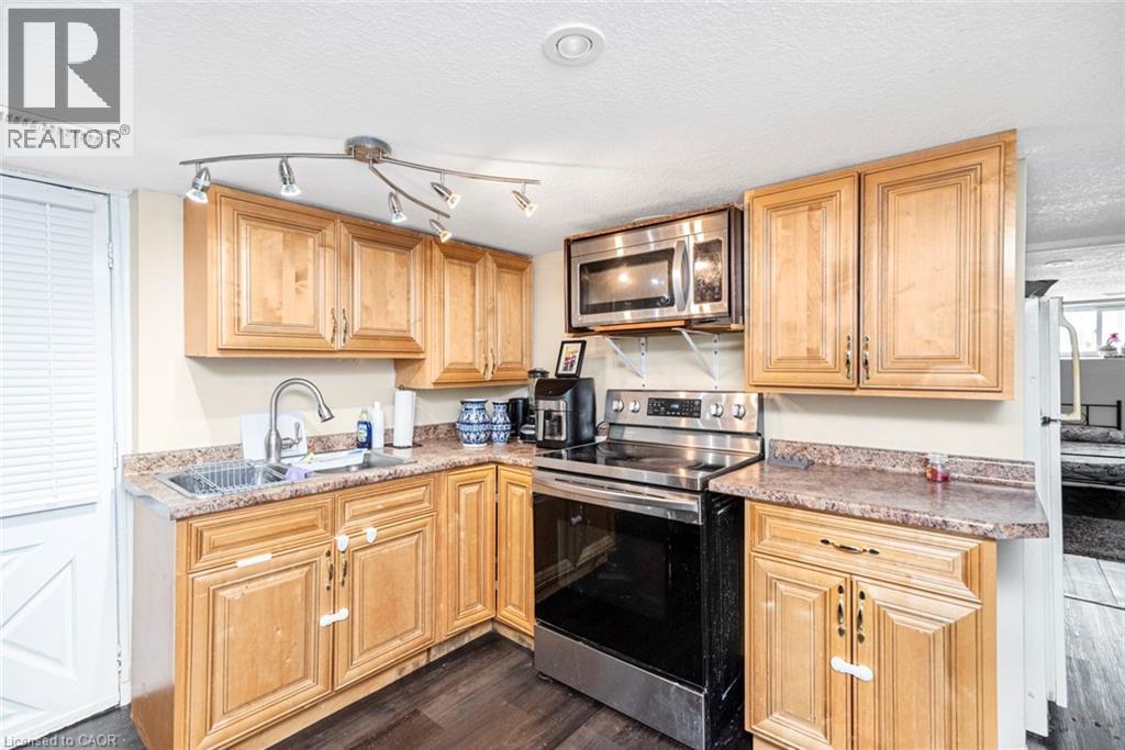 243 Federal Street, Stoney Creek, Ontario  L8E 1P6 - Photo 39 - 40809890