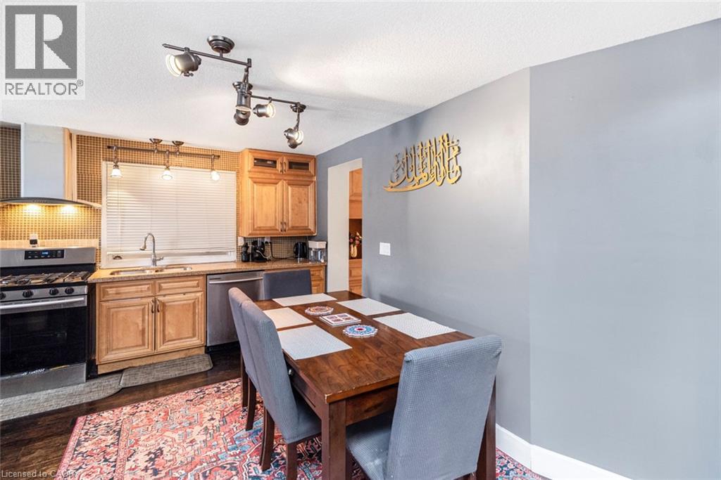 243 Federal Street, Stoney Creek, Ontario  L8E 1P6 - Photo 10 - 40809890