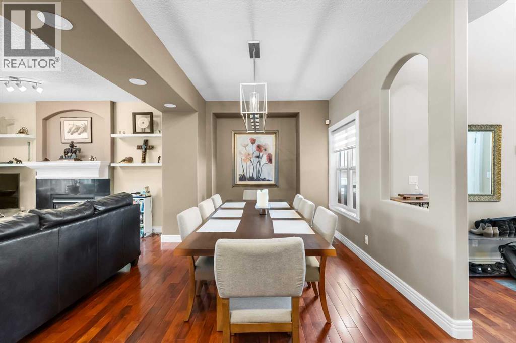 20 Royal Highland Court Nw, Calgary, Alberta  T3G 4Y2 - Photo 12 - A2282859