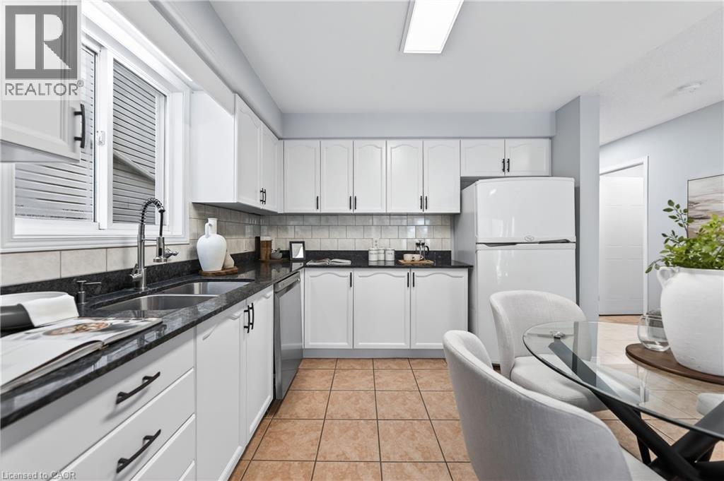 763 Angler Way, Waterloo, Ontario  N2K 4L7 - Photo 13 - 40810285