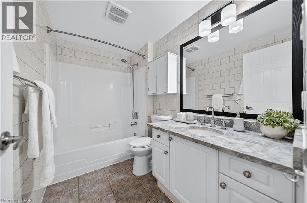 763 Angler Way, Waterloo, Ontario  N2K 4L7 - Photo 33 - 40810285