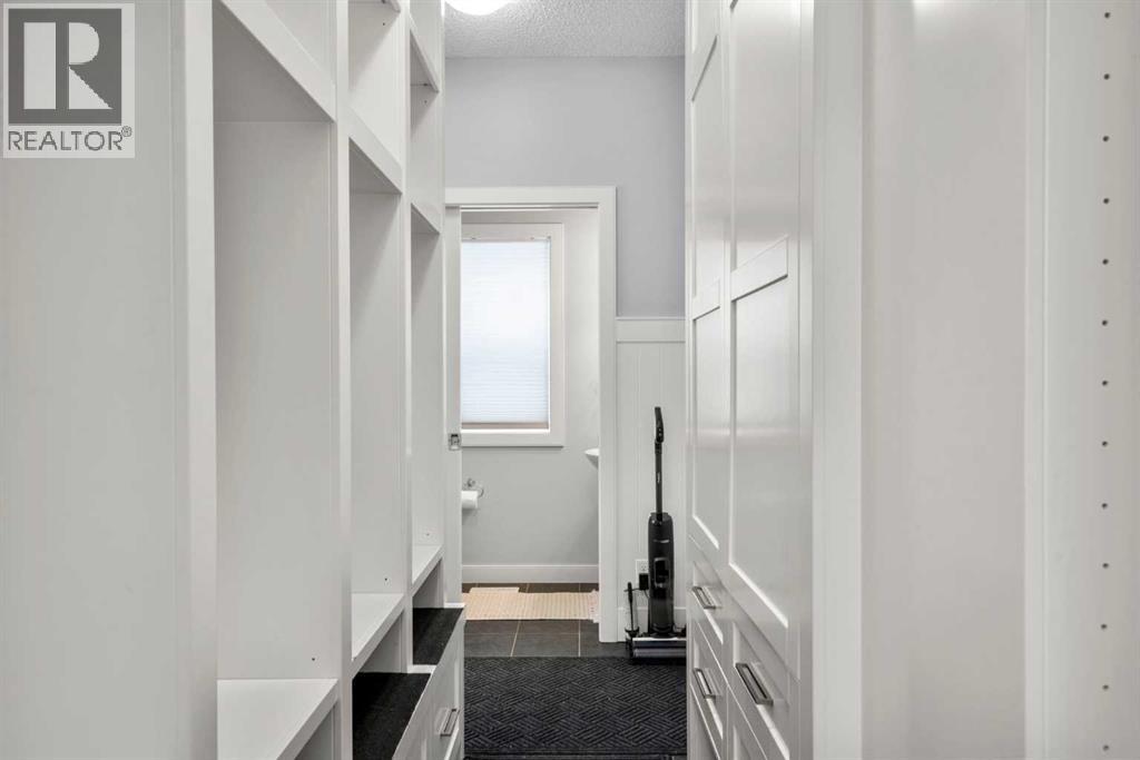 9 Sage Valley Park Nw, Calgary, Alberta  T3R 0C9 - Photo 4 - A2288892