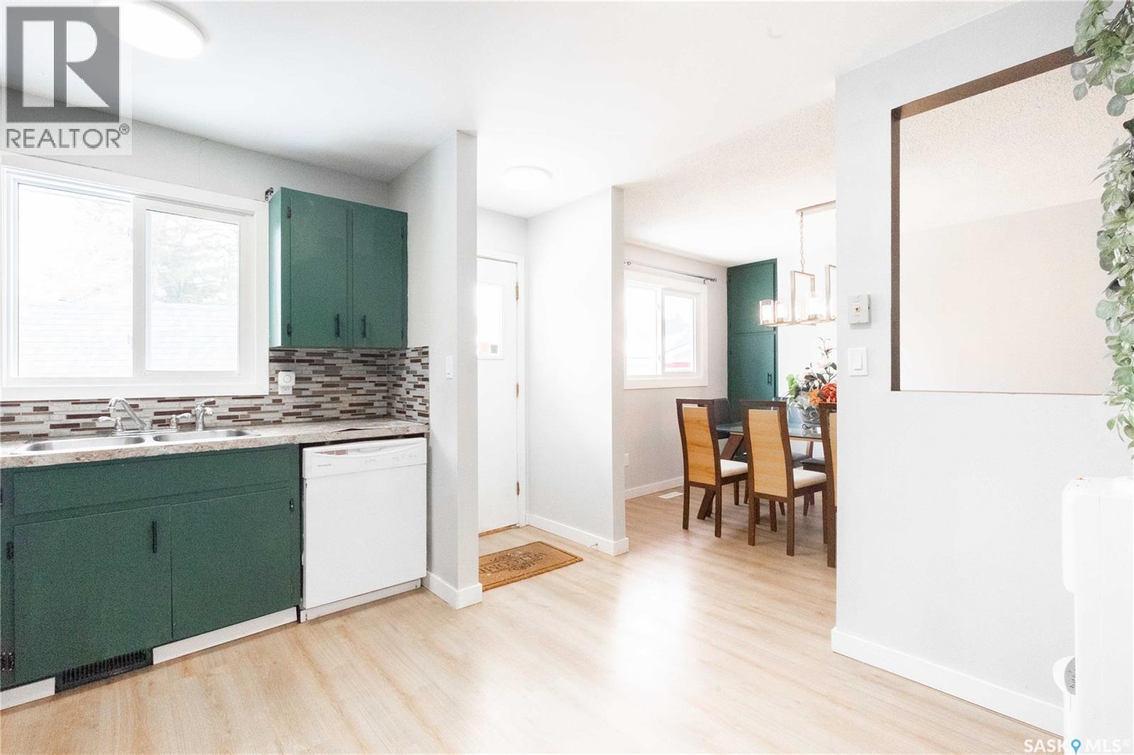 263 Fairview Road, Regina, Saskatchewan  S4R 5V1 - Photo 12 - SK029821