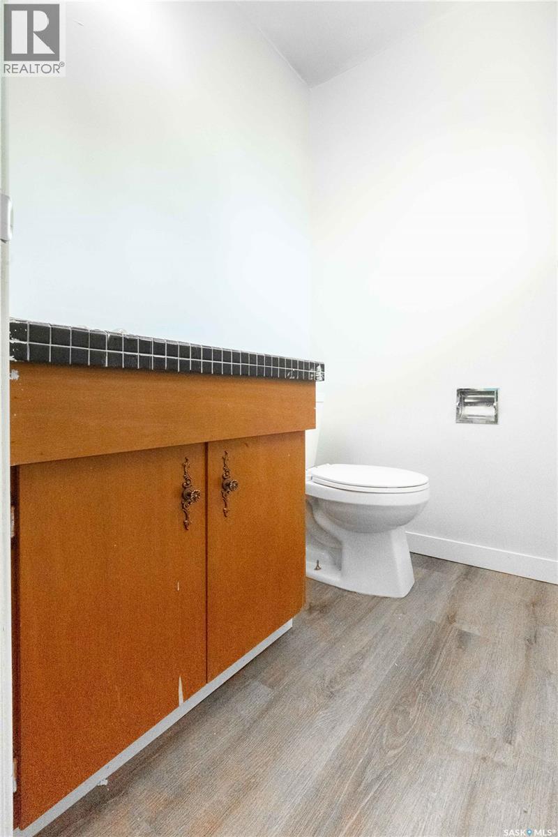 263 Fairview Road, Regina, Saskatchewan  S4R 5V1 - Photo 20 - SK029821