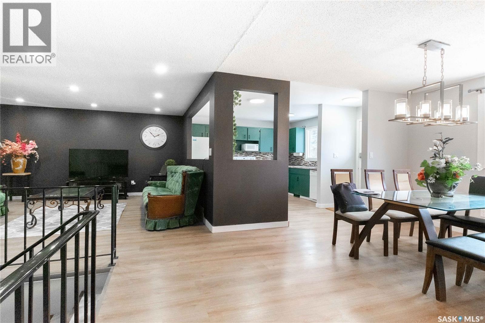 263 Fairview Road, Regina, Saskatchewan  S4R 5V1 - Photo 5 - SK029821