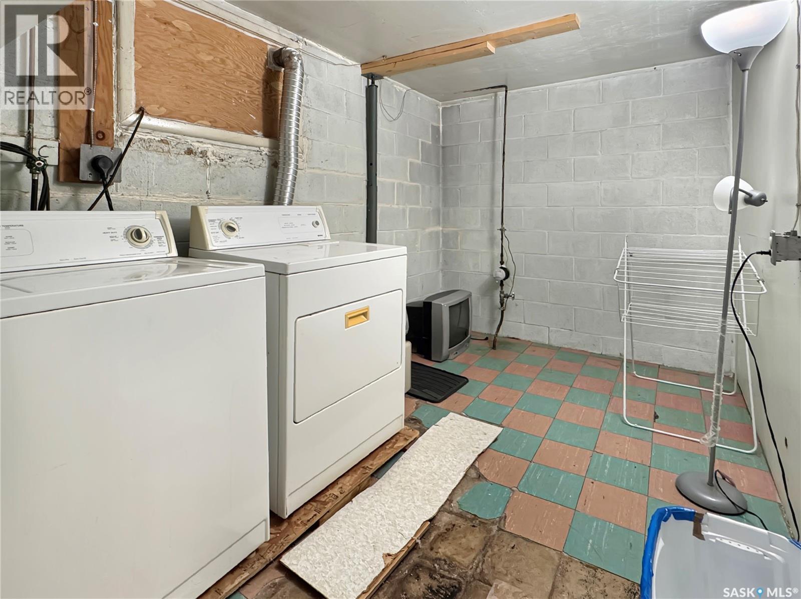 1571 105th Street, North Battleford, Saskatchewan  S9A 1T5 - Photo 11 - SK029730