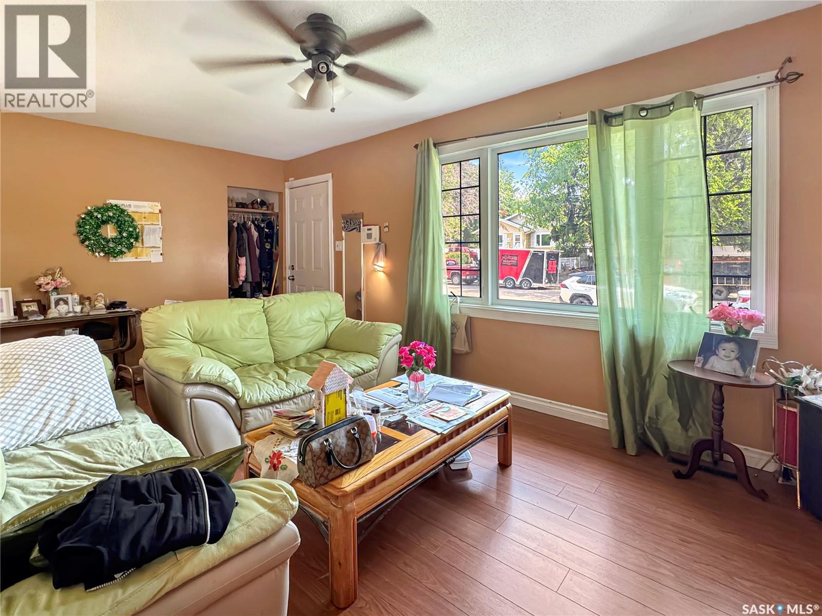 1571 105th Street, North Battleford, Saskatchewan  S9A 1T5 - Photo 3 - SK029730