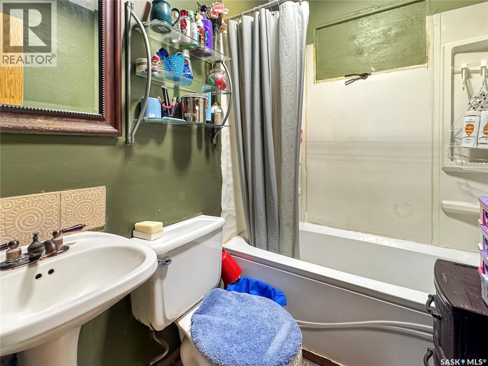 1571 105th Street, North Battleford, Saskatchewan  S9A 1T5 - Photo 5 - SK029730