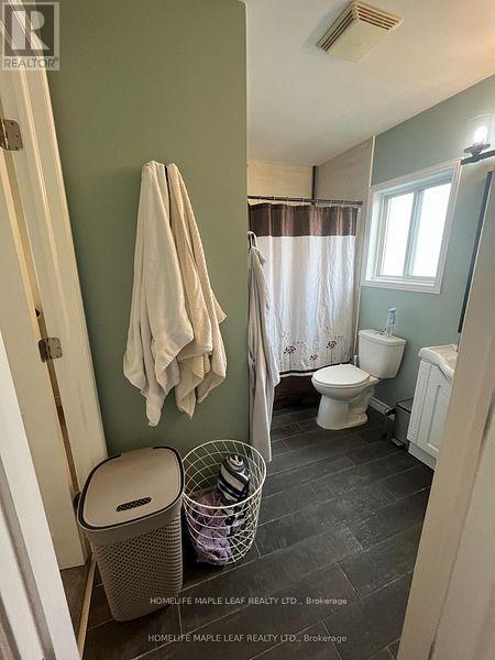 Side Un - 14 Old Orchard Glen, Woodstock, Ontario  N4V 1G2 - Photo 9 - X12855800