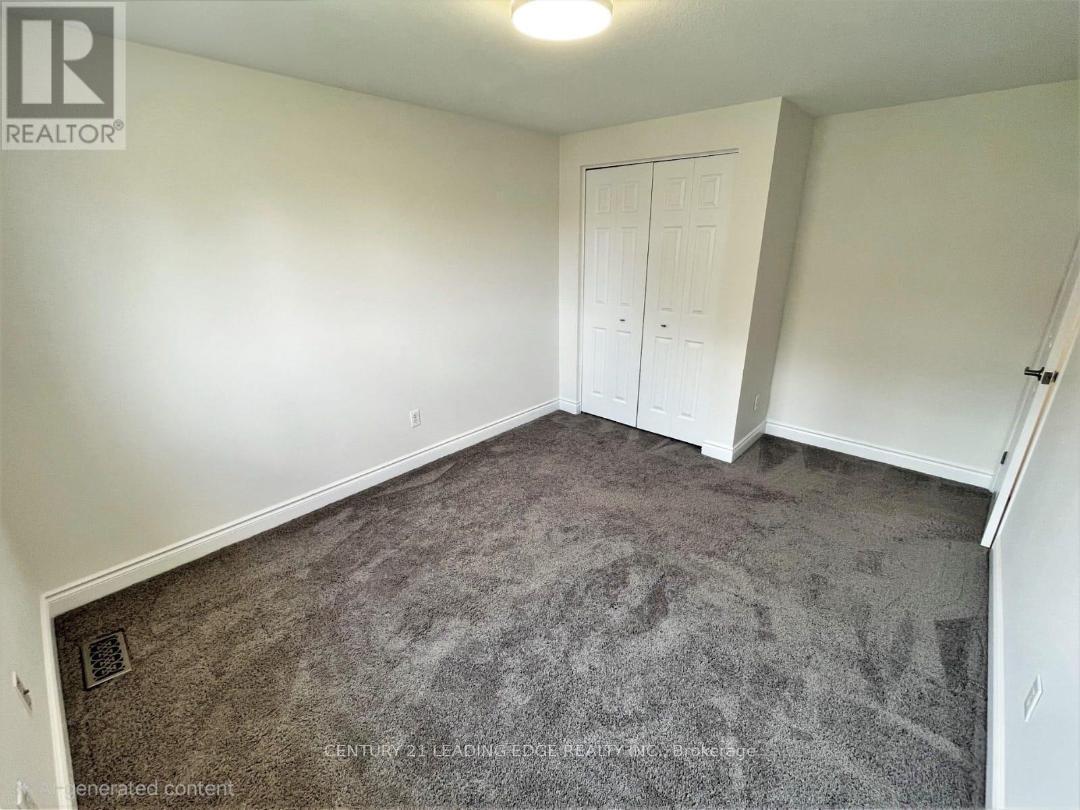 6 Highbrook Street, Kitchener, Ontario  N2E 3P1 - Photo 8 - X12855838