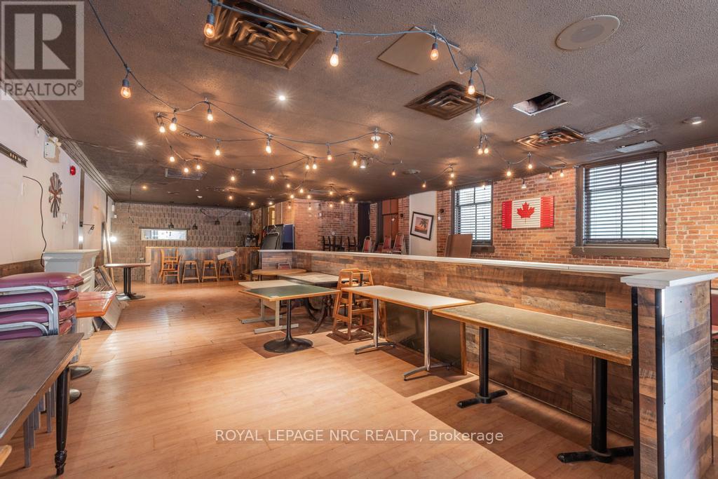 22 Academy Street, St. Catharines (Downtown), Ontario  L2R 4Z6 - Photo 27 - X12855940