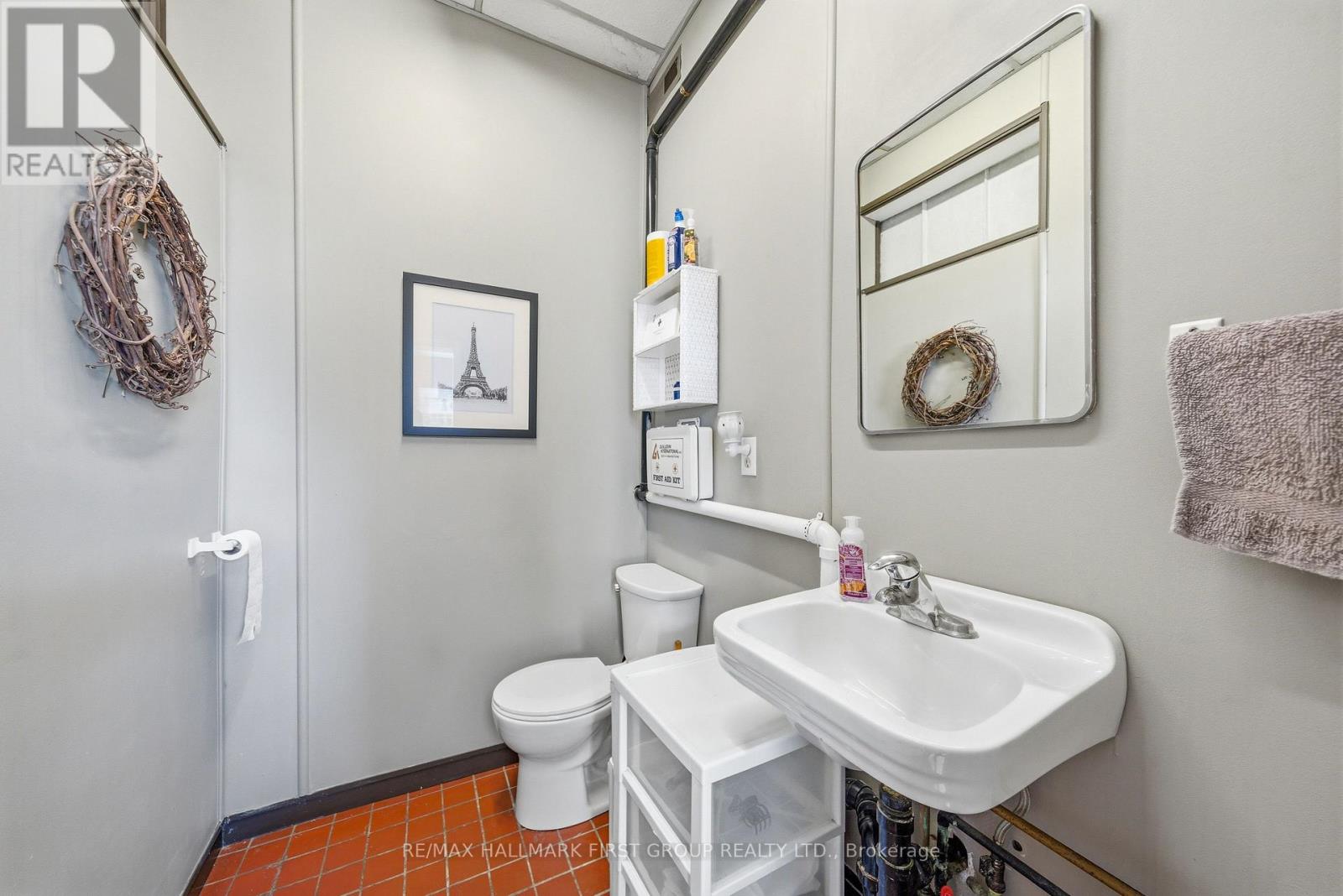 84 Ontario Street, Port Hope, Ontario  L1A 2T8 - Photo 8 - X12855972