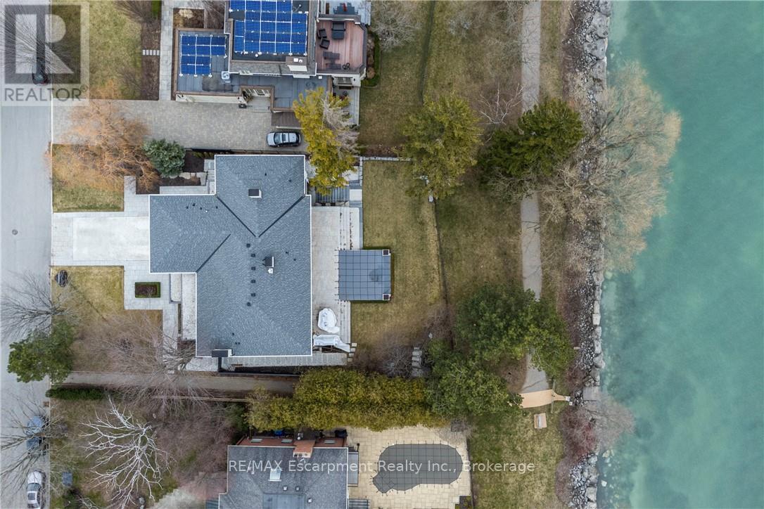 2250 Chancery Lane W, Oakville, Ontario  L6J 6A3 - Photo 48 - W12856044