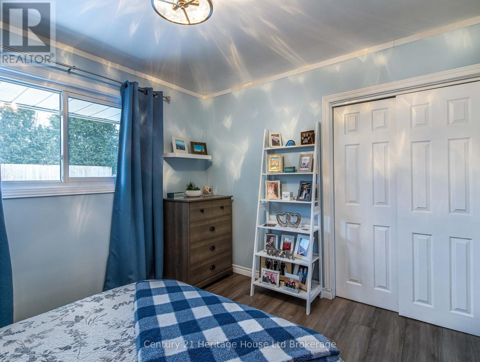 1064 Sovereign Road, Woodstock (Woodstock - North), Ontario  N4S 5P2 - Photo 26 - X12856014